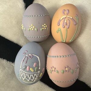 Decorative Pastel Easter Eggs Set
